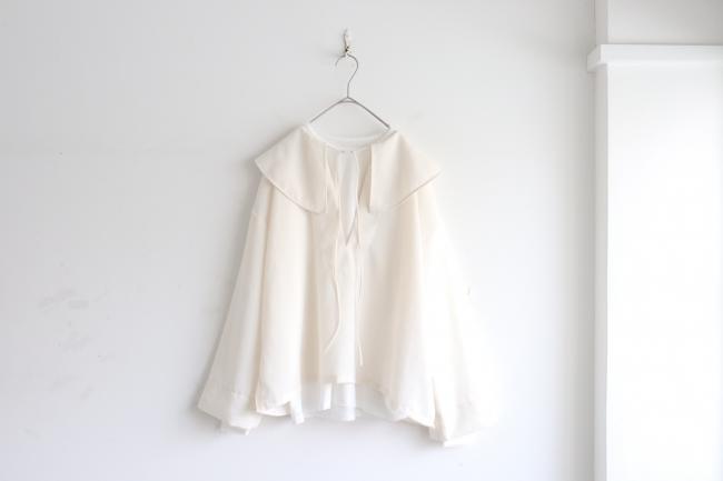 ビックカラープルオーバーシャツ　(アイボリー)