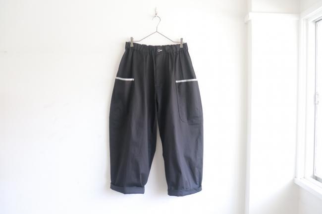 ビックポケットワークパンツ　(ブラックXライトグレー) Mサイズ