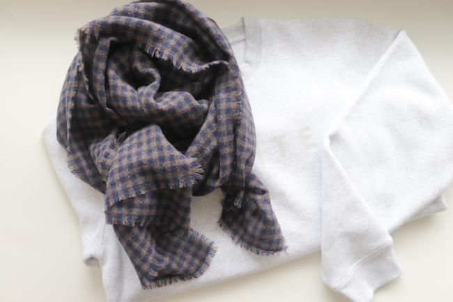 ウールガーゼギンガムチェック大判ストール　(ネイビーxブラウン)