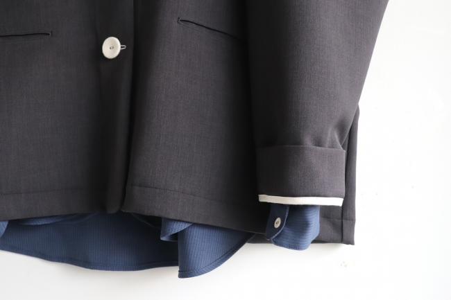 2つ釦ワイドボックスジャケット　(アッシュブラック)　ミディアム丈