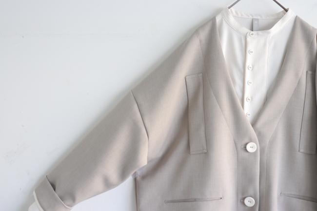 2つ釦ワイドボックスジャケット (グレージュ) ミディアム丈