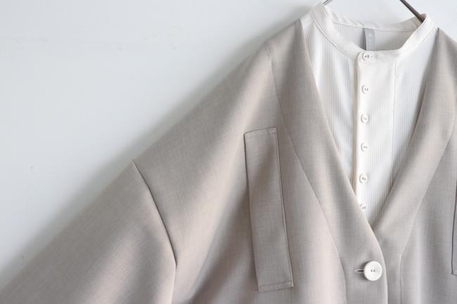 2つ釦ワイドボックスジャケット (グレージュ) ミディアム丈