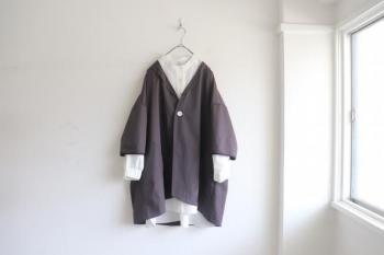 一つ釦ローブショートコート (アッシュブラック)