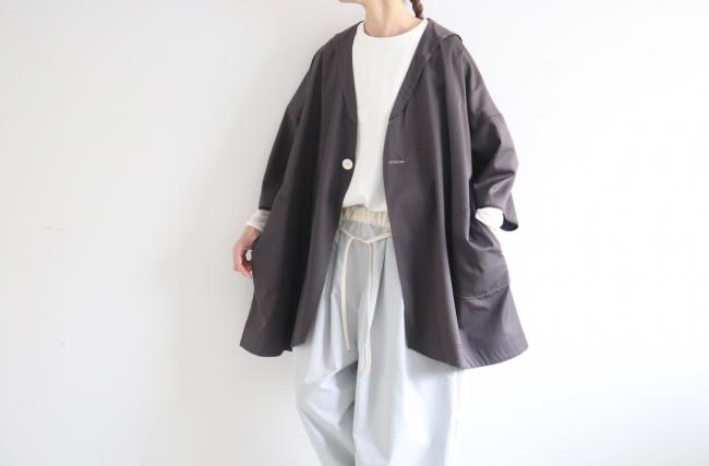 一つ釦ローブカーディガン (アッシュブラック)