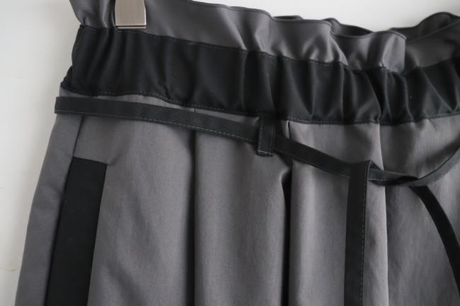 メローフリルウエストコンビタックパンツ　(スミクロ)