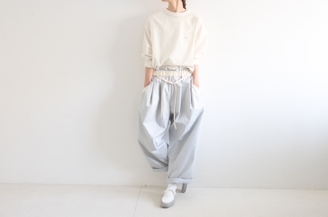 メローフリルウエストコンビタックパンツ　(サックスブルー)