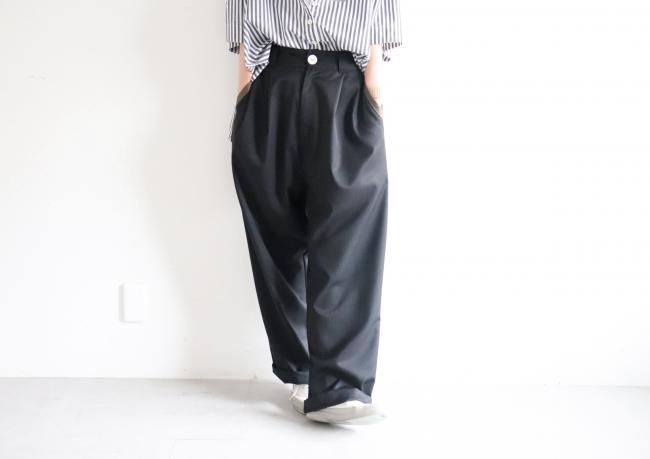 sirone / ヘリンボーンルーズワイドタックパンツ (ブラック) 