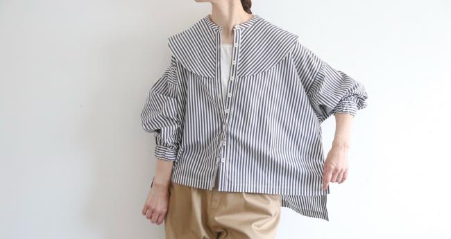 ラウンドカラーストライプボックスシャツ　(ダークネイビー×オフ)