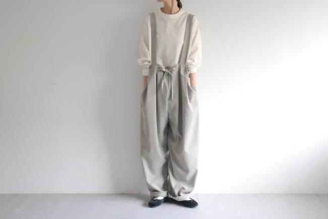 サスペンダータックパンツ (スモーキーグレージュ)