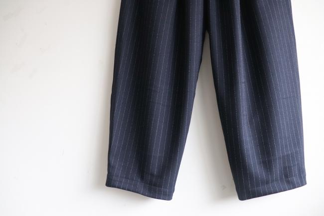 ウールライクメニータックパンツ 　フルレングス　 (ダークネイビーストライプ)