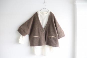 ランタンスリーブボアカーディガン　(モカブラウン)