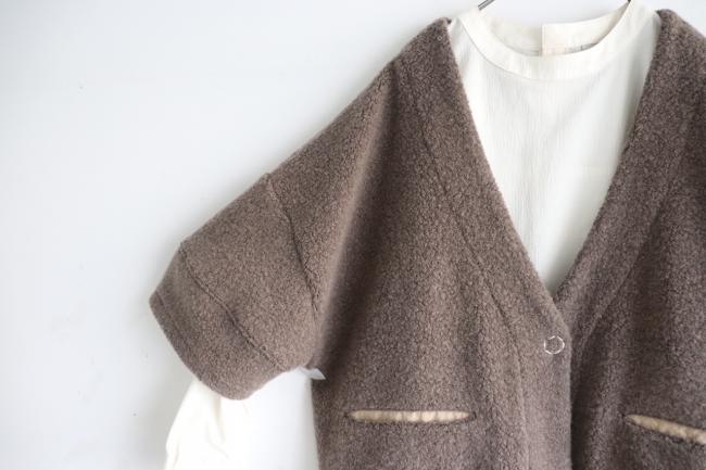 ランタンスリーブボアカーディガン　(モカブラウン)