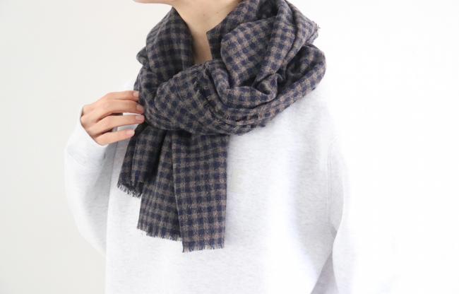 ウールガーゼギンガムチェック大判ストール　(ネイビーxブラウン)