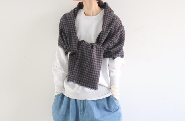 ウールガーゼギンガムチェック大判ストール　(ネイビーxブラウン)